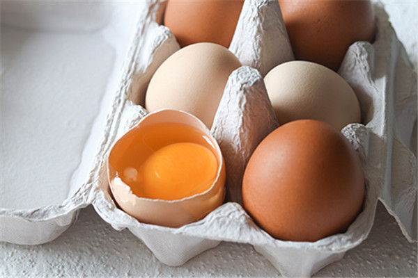富硒鸡蛋能长期吃吗？吃富硒鸡蛋有何好处？
