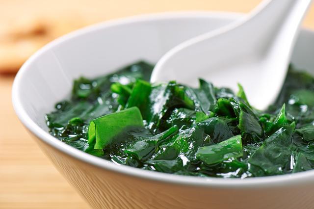 缺乏这1元素，易得甲状腺结节，并非碘元素！多吃3类食物能补足