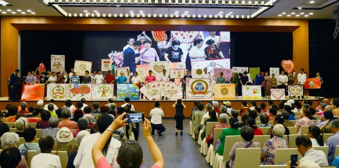 国家政府号召全民补硒