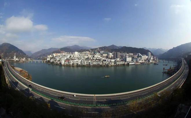 文笔山富硒茶