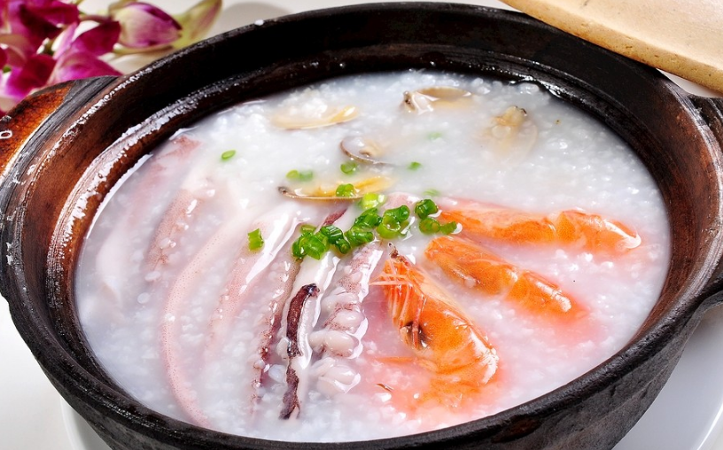 富硒大米煮粥