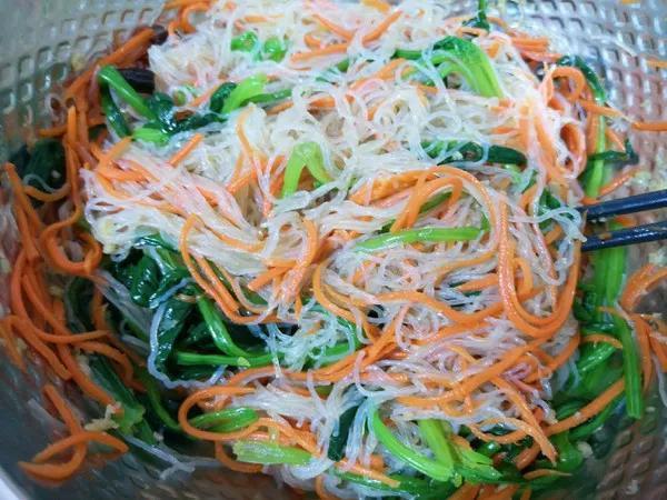 含硒的蔬菜，含硒最高的食物排行榜一览表（建议中老年：宁可少吃肉）