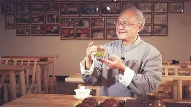 云雾恩施富硒茶