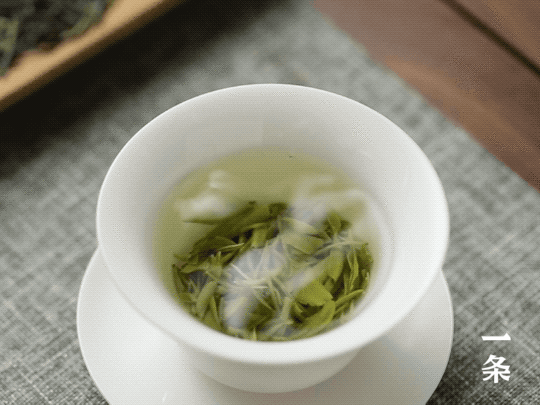 云雾恩施富硒茶