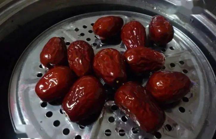 吃红枣补铁吗