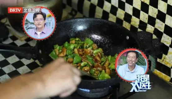 铁锅炒菜能补铁吗