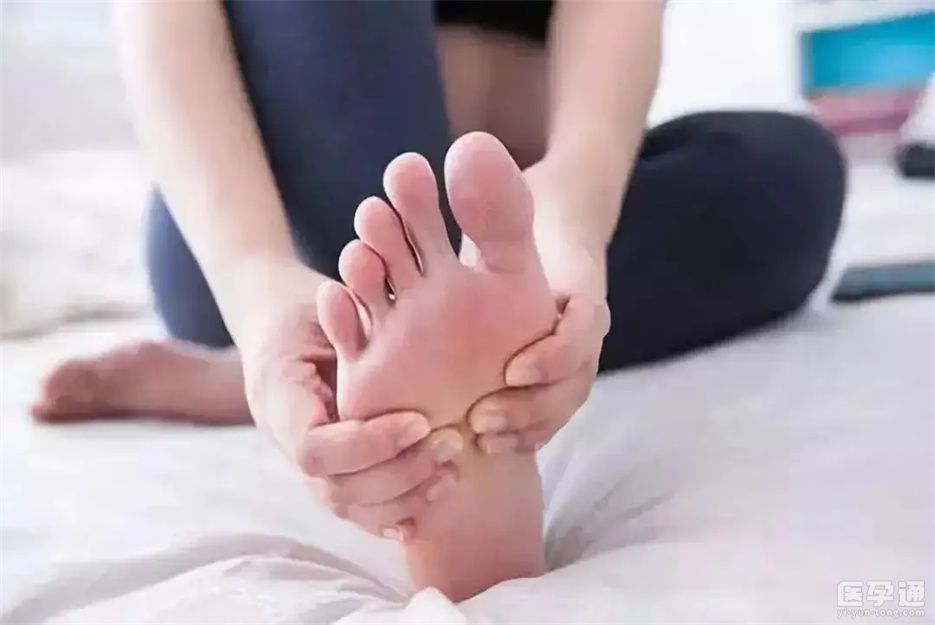 腿抽筋.webp.jpg