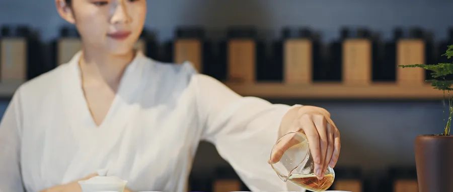 女人喝富硒茶好吗