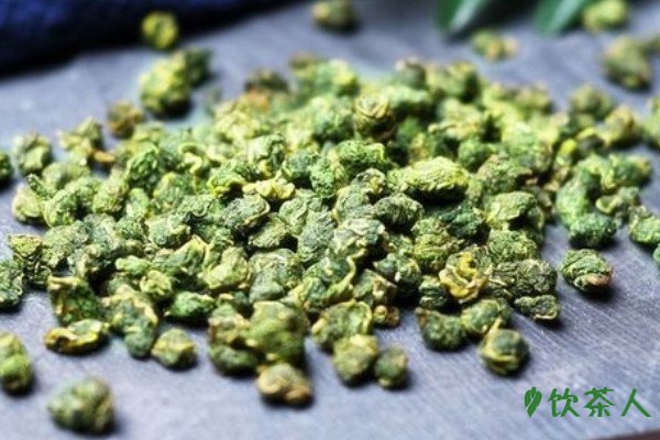 桑叶茶的功效与作用及禁忌，桑叶茶的七大功效(四类人群慎饮)