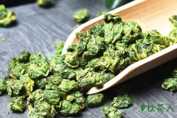 桑叶茶的功效与作用及禁忌，桑叶茶的七大功效(四类人群慎饮)