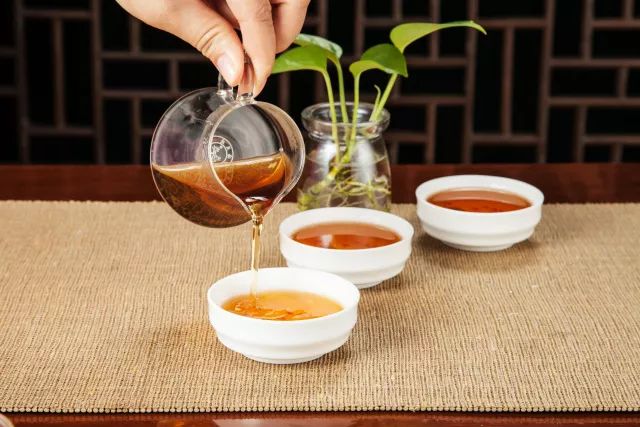 富硒茶含有蛋白质
