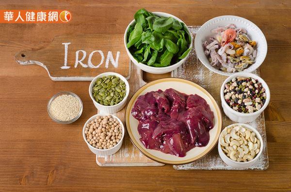 吃什么食物补铁