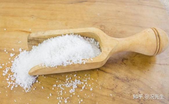 甲状腺肿大如何补硒
