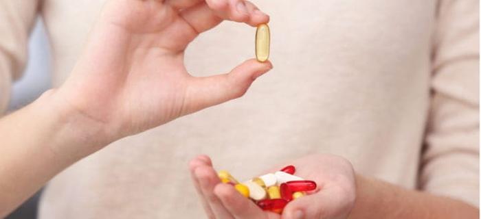 可以增强免疫力的13种维生素、矿物质和补品，以及食用剂量建议