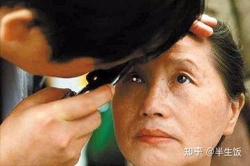 补多少硒防白内障好