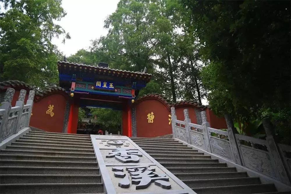 天然富硒茶产在何处