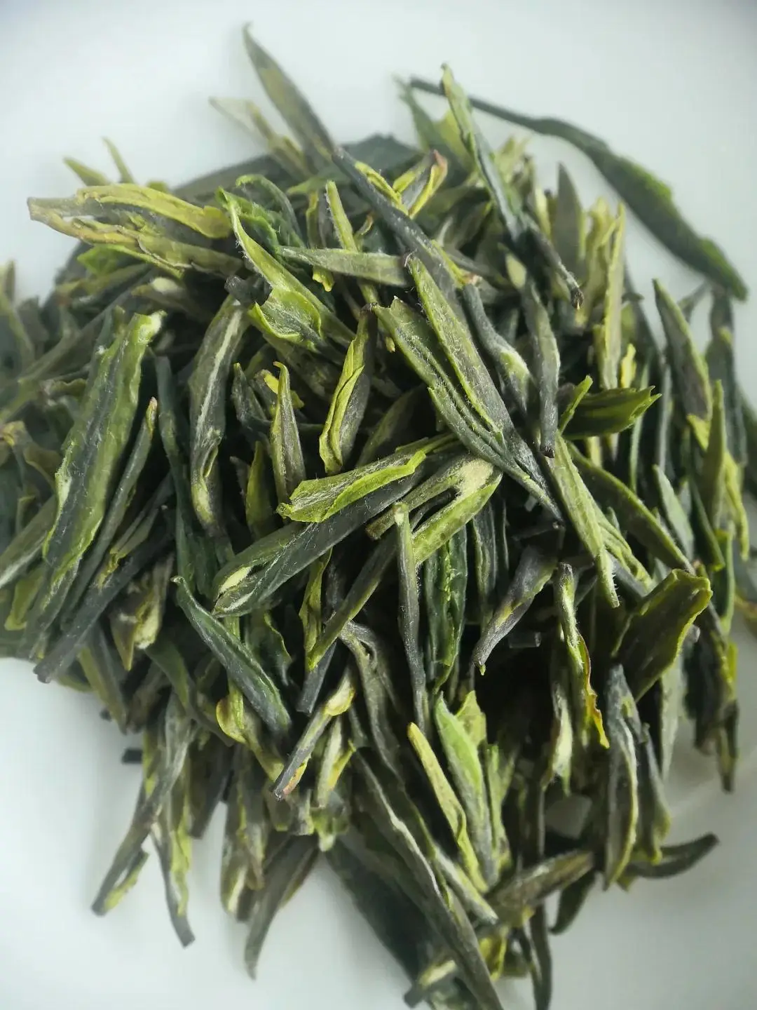 巴山雀舌富硒茶广告