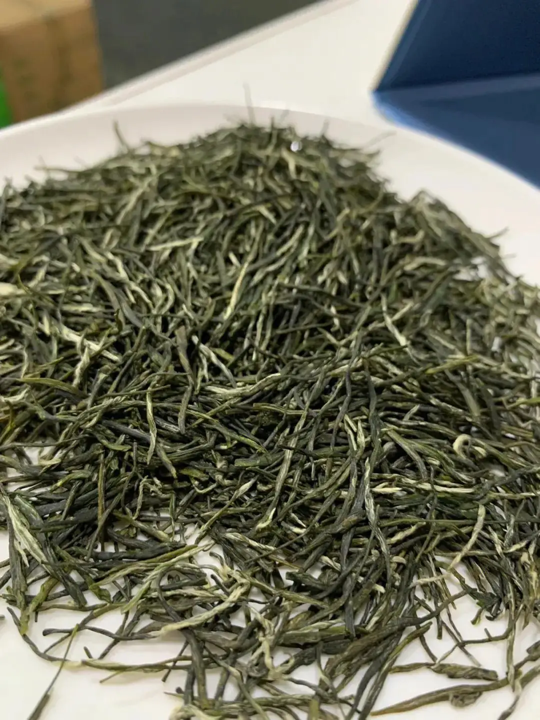 巴山雀舌富硒茶广告