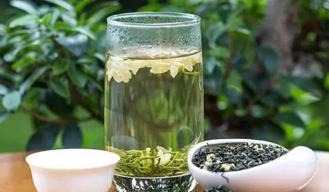 安康富硒茶巴山翠芽