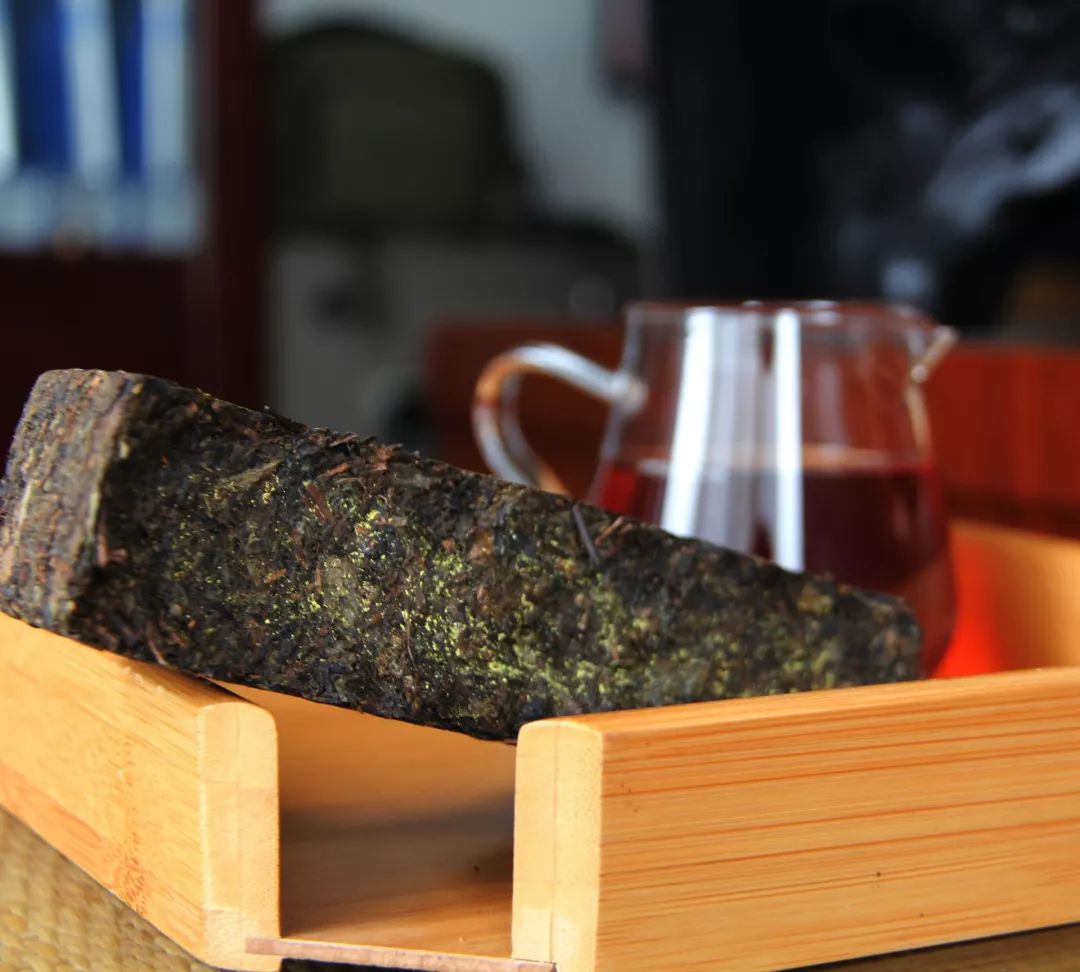 紫阳富硒茶给您拜年啦