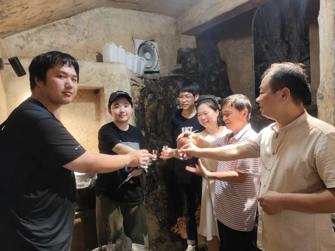富硒茶计划书团队介绍