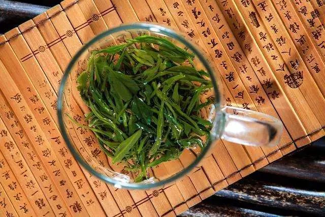 一杯紫阳富硒茶的热量