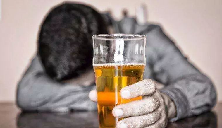 肝硬化病人一天补多少硒
