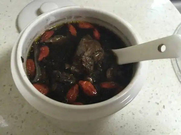 肿瘤病人一天补硒多少克