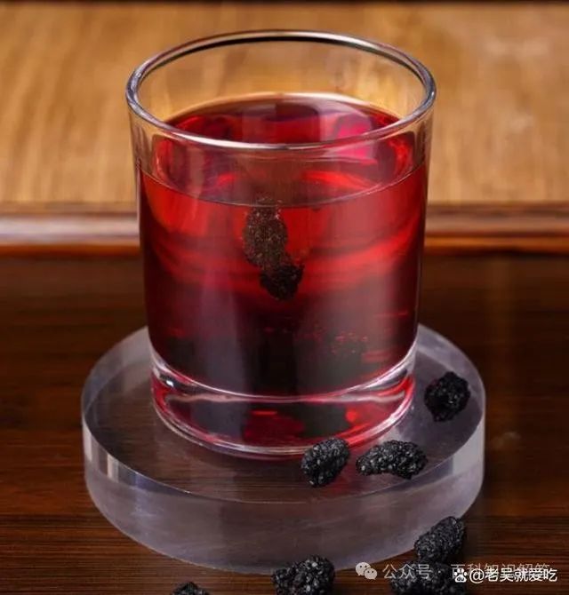 干桑葚泡水喝能不能补硒