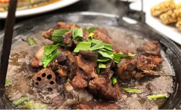 恩施鹤峰下坪富硒茶简介