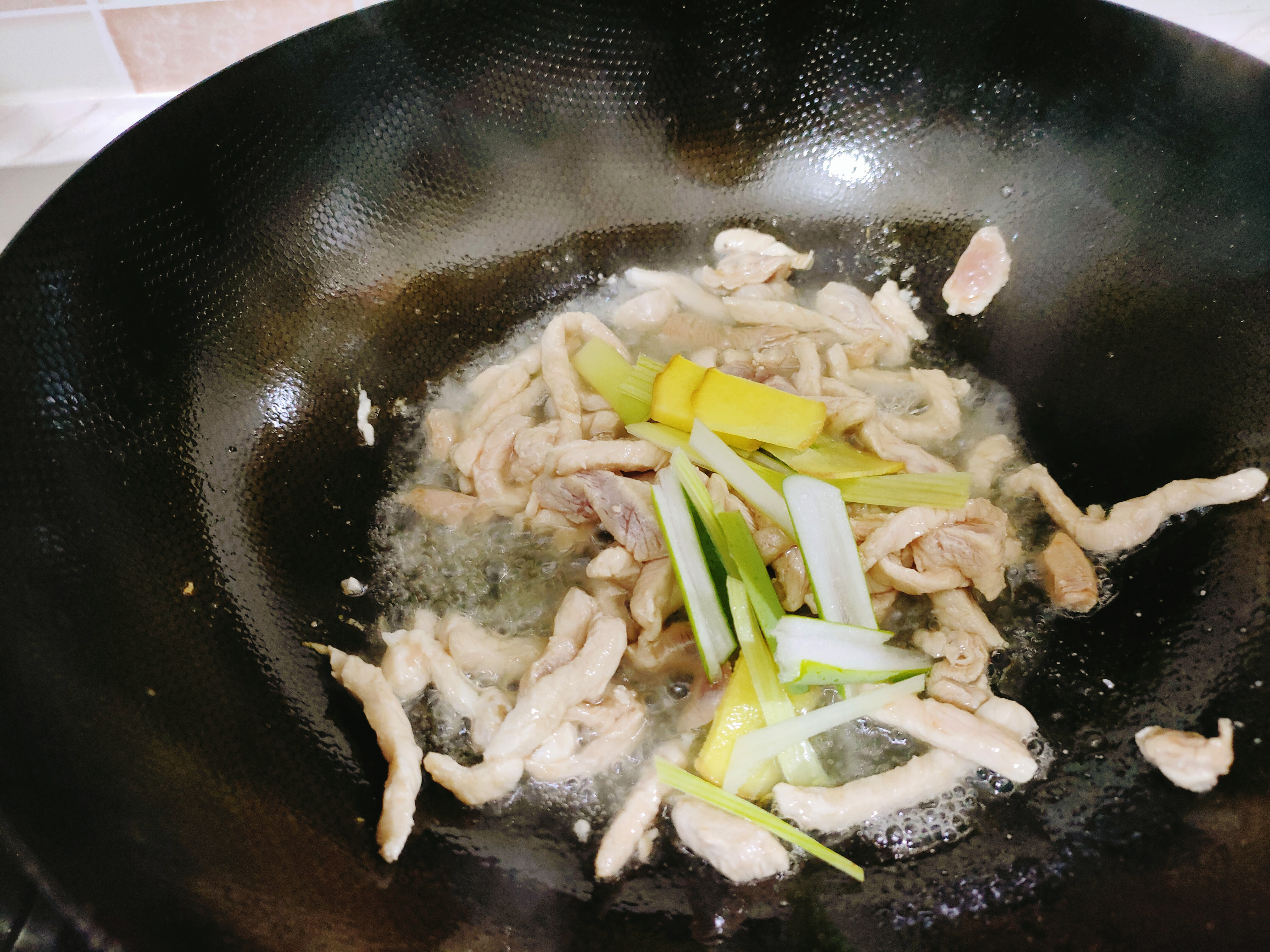 男的吃锌硒宝还是吃叶酸