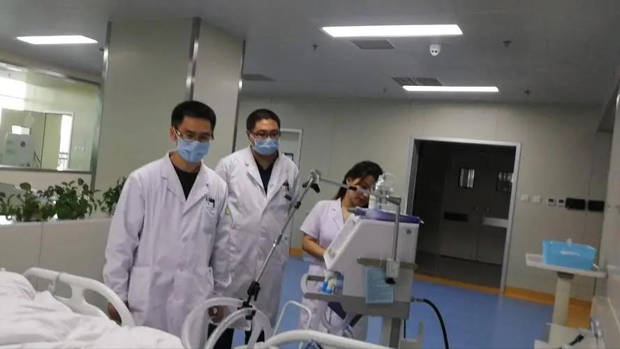 慢性肾病能不能吃锌硒宝