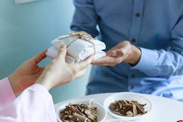 中药期间补硒