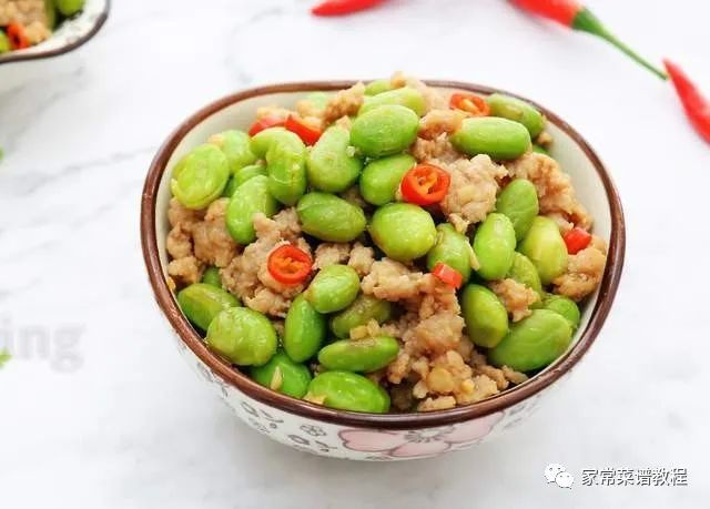 吃螃蟹能补硒
