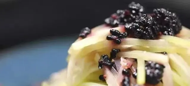 桑椹能补硒吗