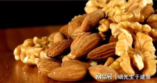 中老年要补硒(硒元素骨骼健康作用)-硒宝网