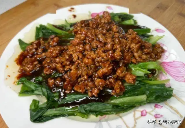 补硒做什么菜(肉沫炒油麦菜番茄香菜肉沫土豆炖白菜番茄土豆烧茄子)-硒宝网