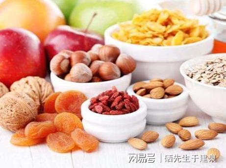 知何科学补硒(硒对视网膜的保护作用)-硒宝网